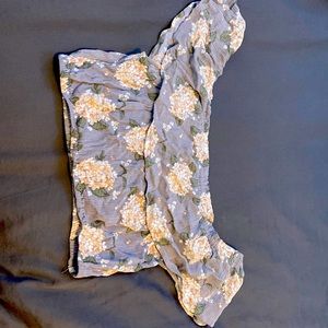 Beautiful flower off the shoulder crop top